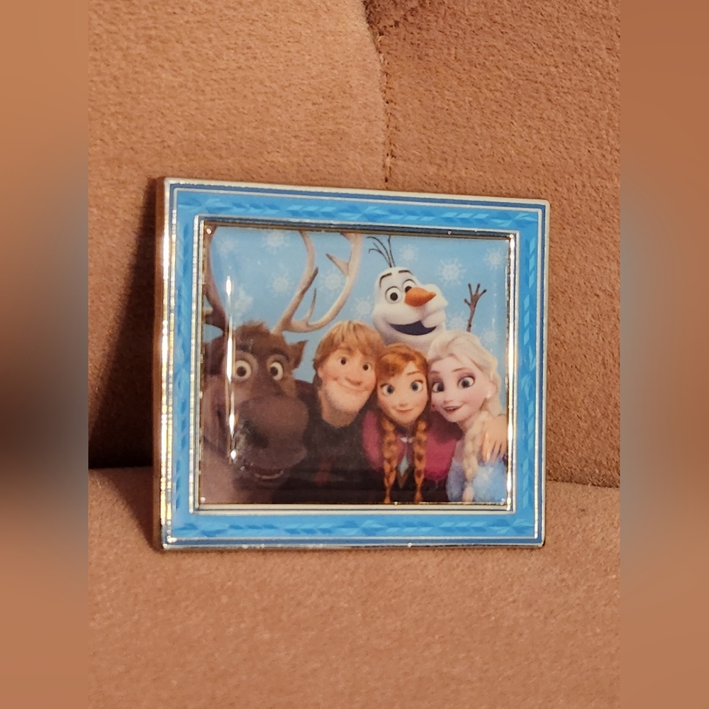 Disney Frozen Blue Picture Frame pin Elsa Olaf